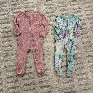 Posh Peanut Newborn Footie Pajamas lot with Foldover Hands. Pink Bows 🎀VGUC